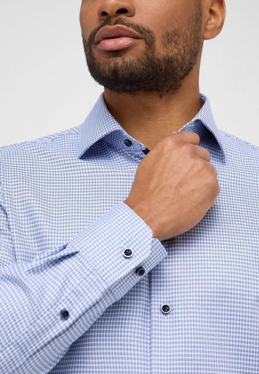 Blå strykefri skjorte eterna modern fit