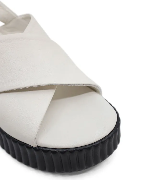 LUNA SOLE DAPHNEE FLAT SANDALS
