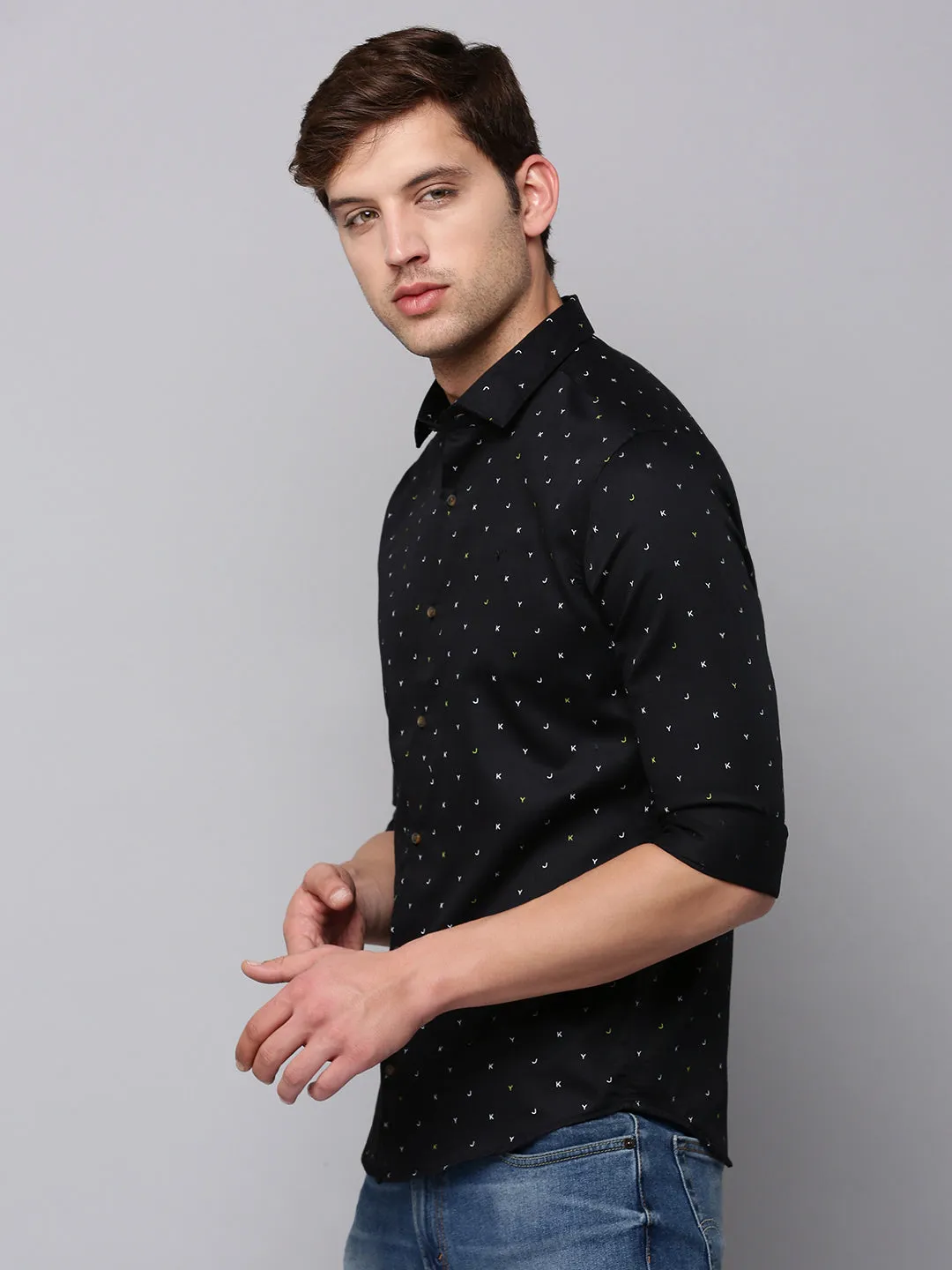 Men Black Solid Spread Collar Printed Casual Cotton Shirt