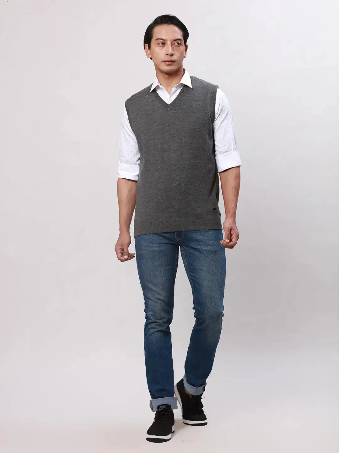 Park Avenue Men Grey Solid Regular Wool Blend Sleeveless V Neck Sweaters