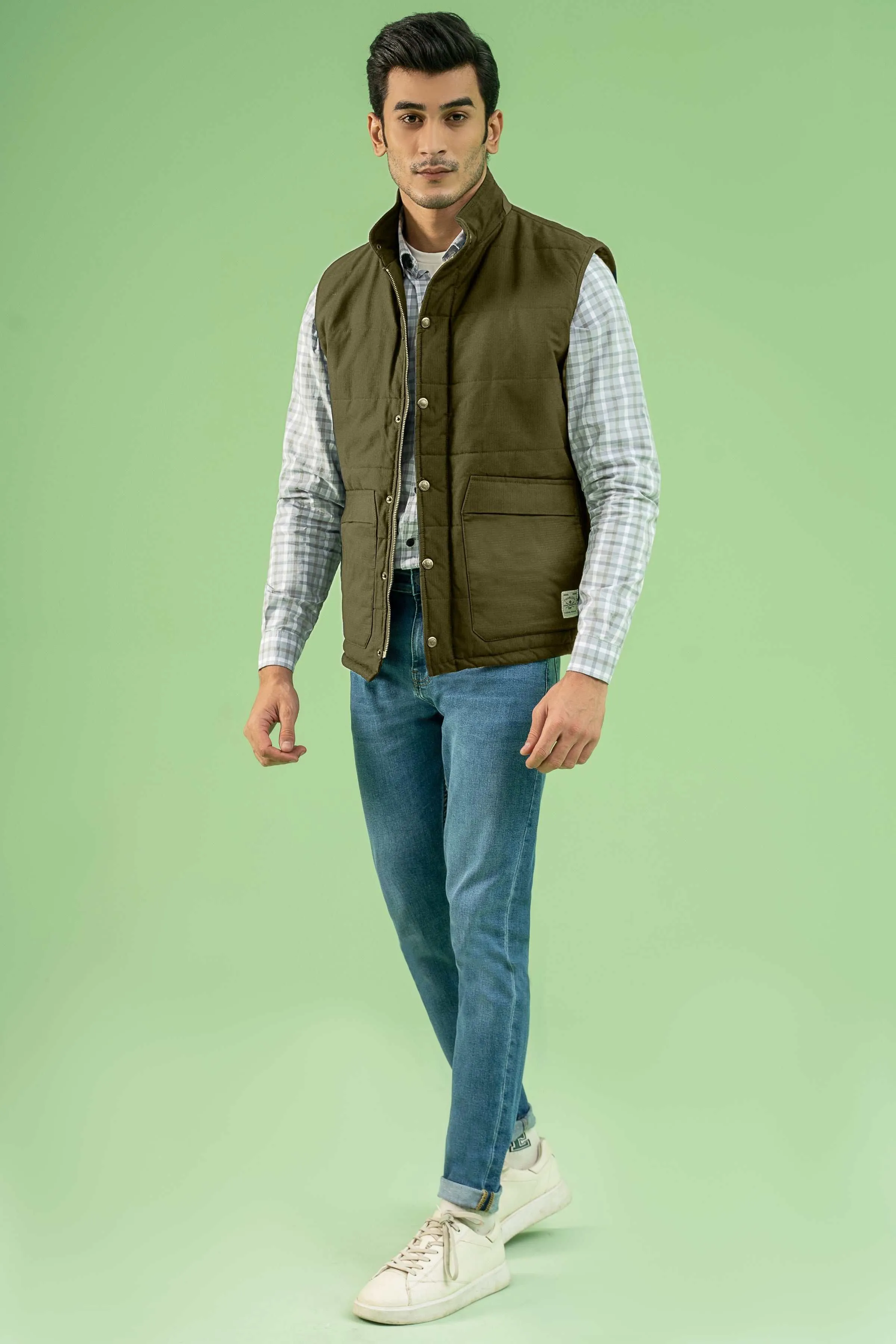 SLEEVESLESS RIPSTOP QUILTED JACKET DARK KHAKI